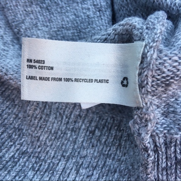 GAP Light Gray Sweatshirt - Picture 6 of 6